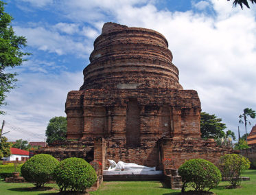 Wat Yai Chaya Mongkol-Tailandia