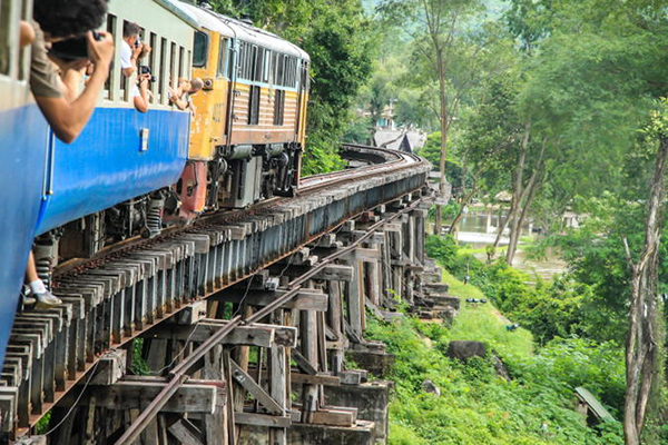 El-ferrocarril-de-muerte-tailandia-birmania