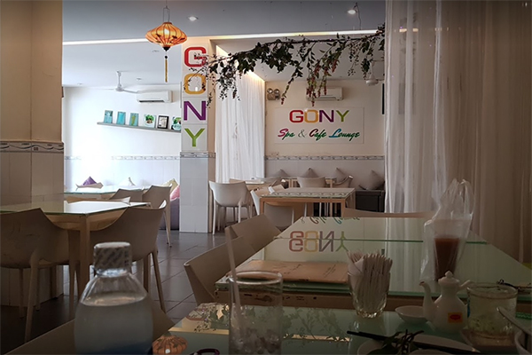 Restaurante-GONY-Spa-Cafe-Lounge-en-Can-Tho-Vietnam