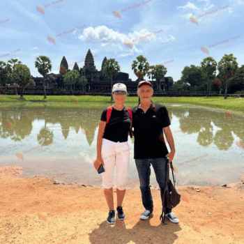 La magia de Angkor al amanecer