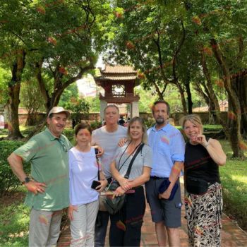 Tour a la ciudad de Hanói - Clase de Yoga