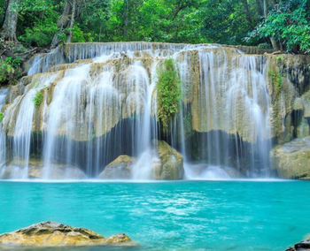 Cascada Erawan de siete niveles