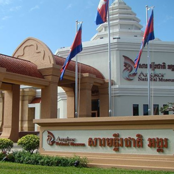 Ho Chi Minh - Vuelo a Siem Reap - Museo nacional de Angkor